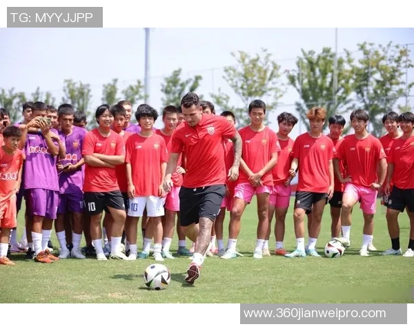 信仰球星足球:从偶像崇拜到球迷文化的深度解析与发展 信仰球星足球:从偶像崇拜到球迷文化的深度解析与发展