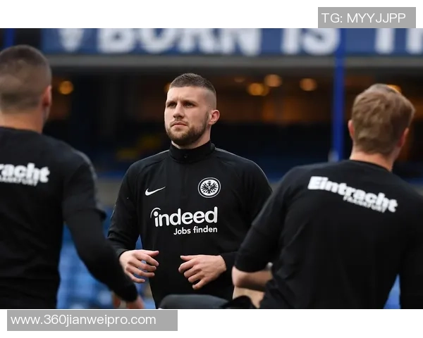 法兰克福足球队的当家球星是谁他在球队中扮演着怎样的角色 法兰克福足球队的当家球星是谁他在球队中扮演着怎样的角色